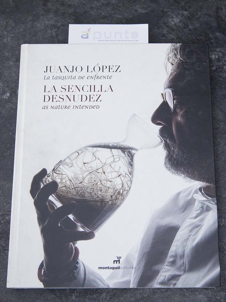 La sencilla desnudez Juanjo Lopez