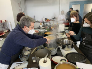 Gift card 10 tapas cooking class in English